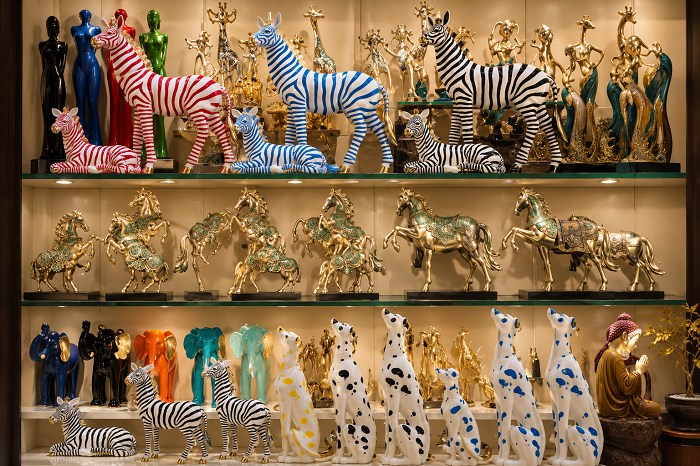 Manufacturer, Exporter, Importer, Supplier, Wholesaler, Retailer, Trader of Luxury Animal Figurines in New Delhi, Delhi, India.
